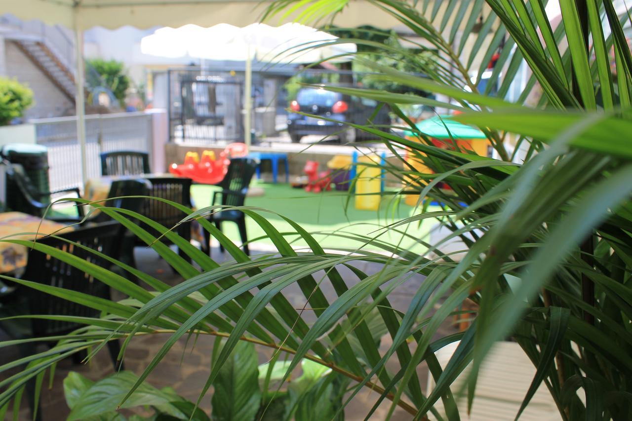 Hotel Susanna ริมินี ภายนอก รูปภาพ