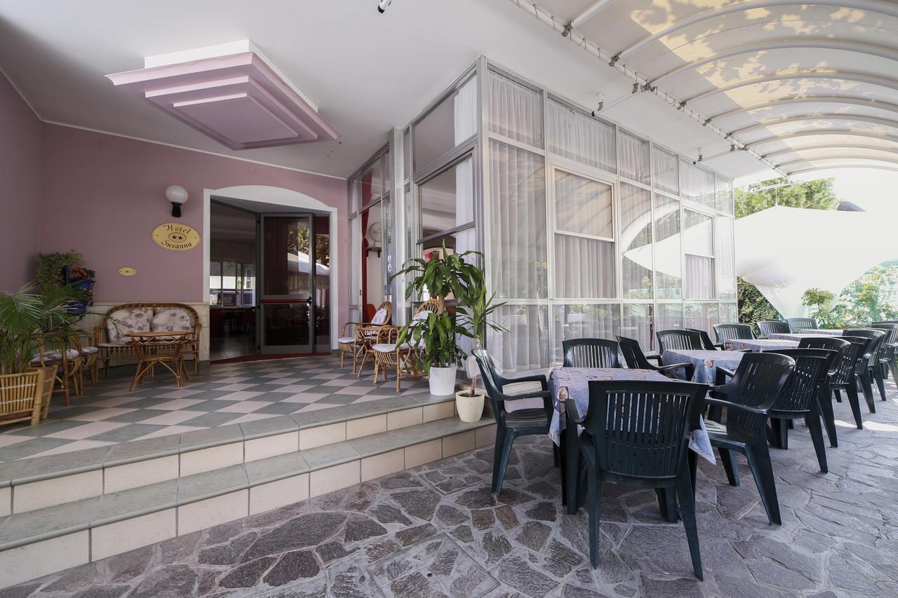 Hotel Susanna ริมินี ภายนอก รูปภาพ